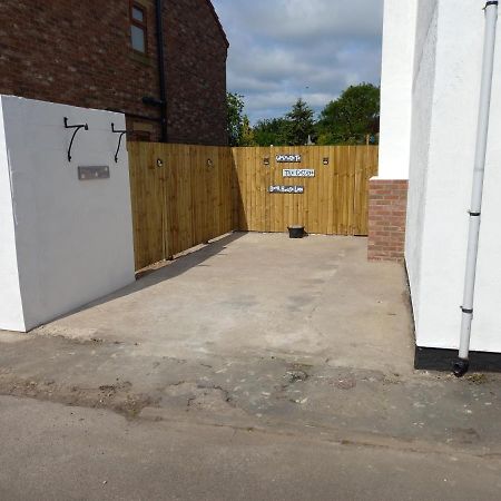 Pet Friendly Beautiful Detached Cottage Close To Spurn Point, Easington And Withersea Kingston upon Hull Exterior foto